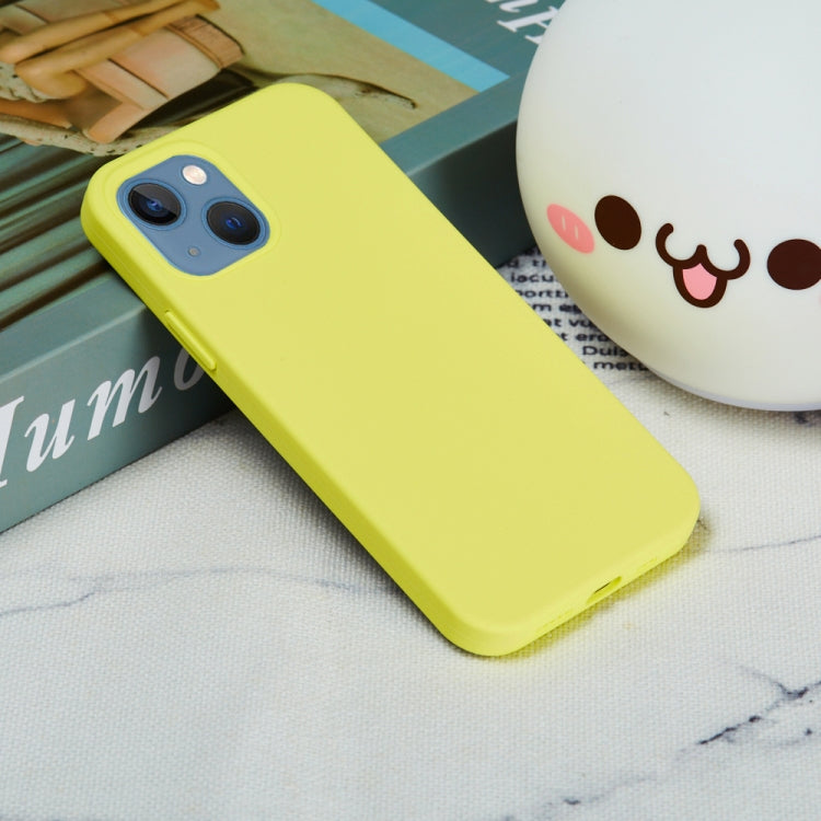 For iPhone 15 Plus Solid Color Silicone Phone Case(Lemon Yellow) - iPhone 15 Plus Cases by PMC Jewellery | Online Shopping South Africa | PMC Jewellery