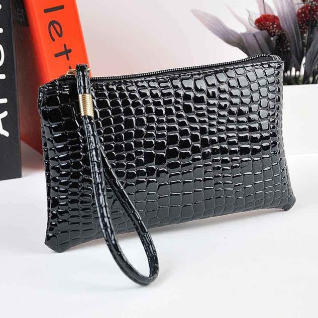 Fashion Long Crocodile Pattern Ladies Clutch Wallet(Black) - free shipping - PMC TechLife - Order now!