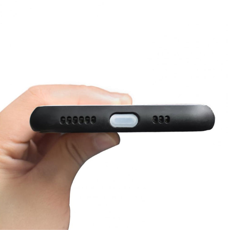 8 Pin Phone Dust Plug Silicone Charging Port Plug(Black) - free shipping - PMC TechLife - Order now!